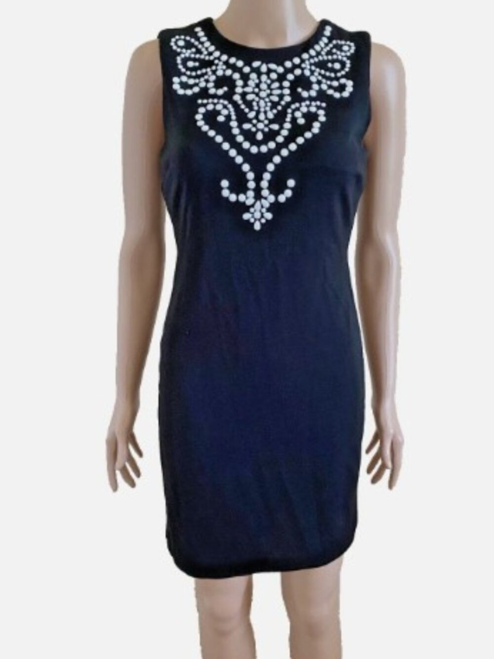 Share Carmen Marc Valvo Black Beaded Sleeveless Dress XS